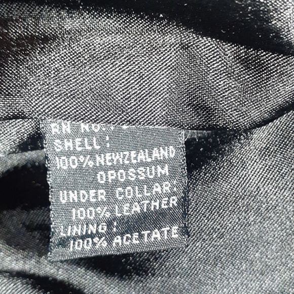 Andrew Marc Genuine NZ Opossum Fur Oversize‎ Vest - Picture 7 of 10